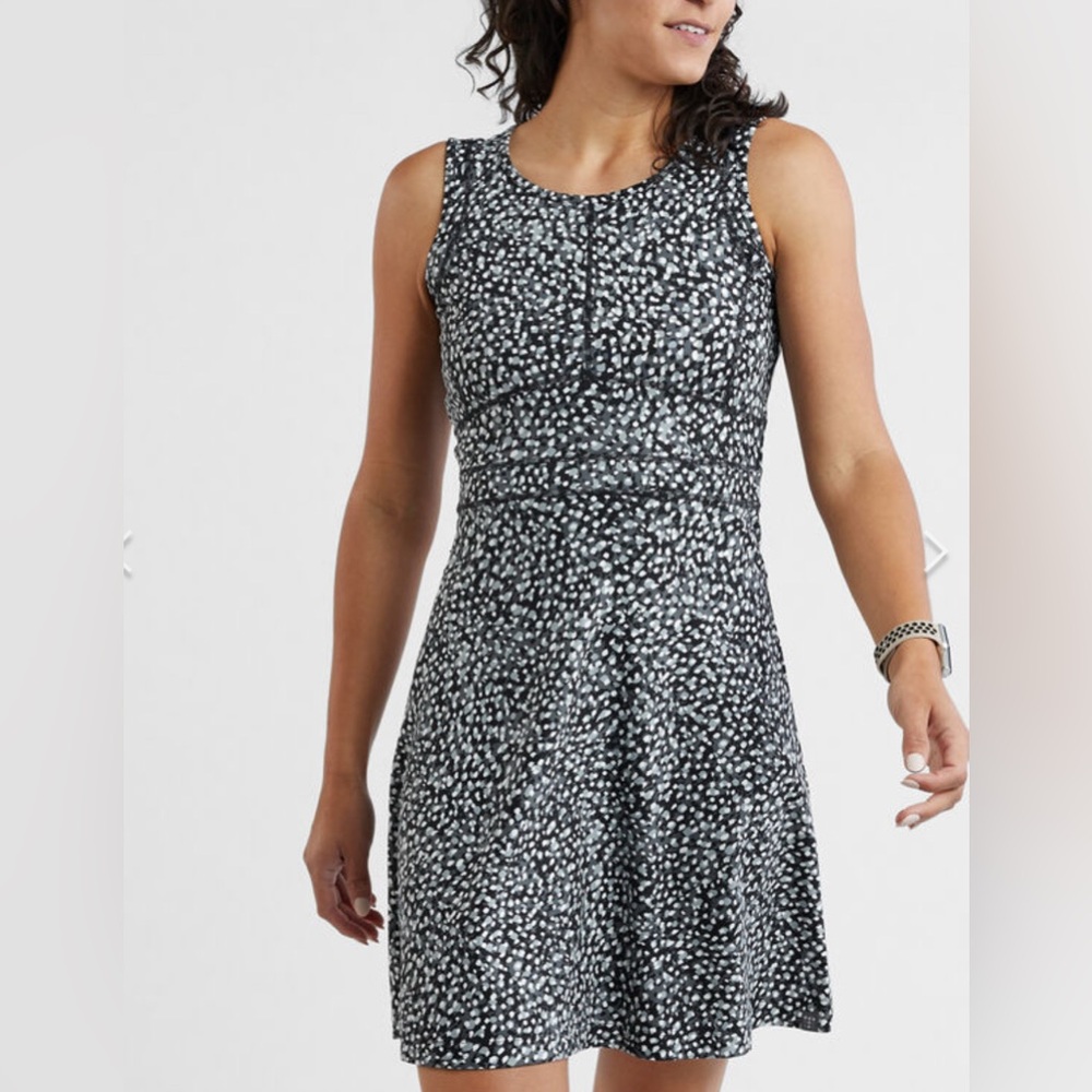 Title Nine Dream Dress - Fit & Flare - Dapple Multi Color - Small